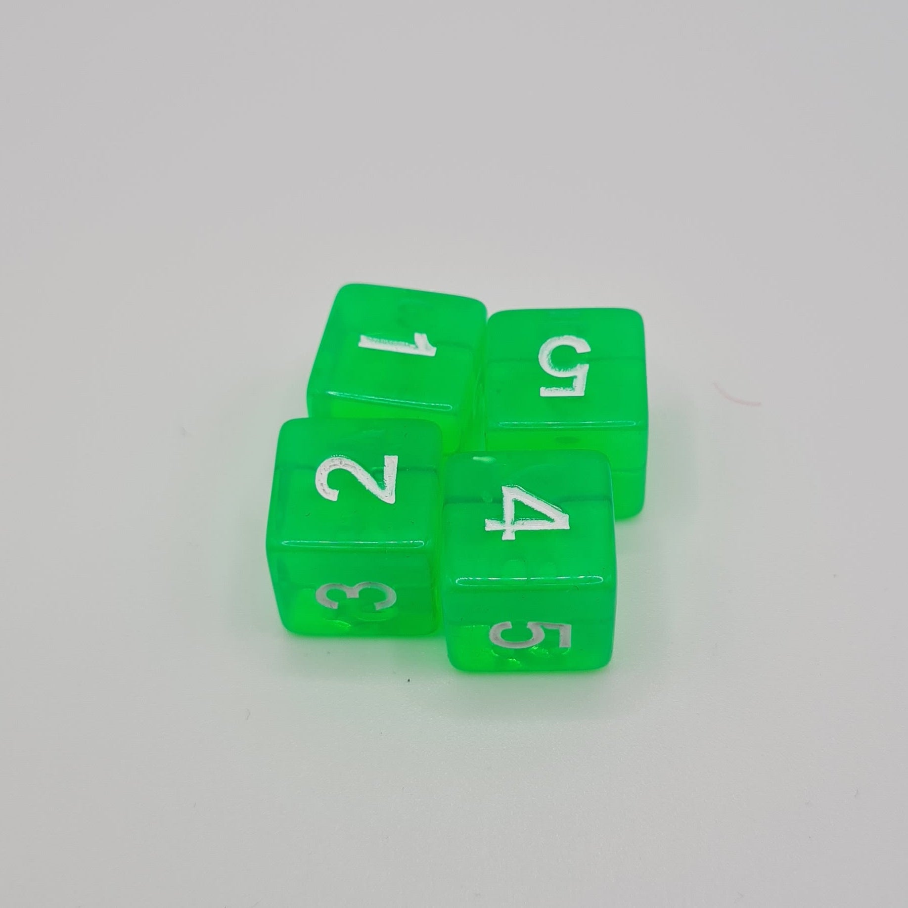 Single Green Ice 6-Sided Tabletop Gaming Dice